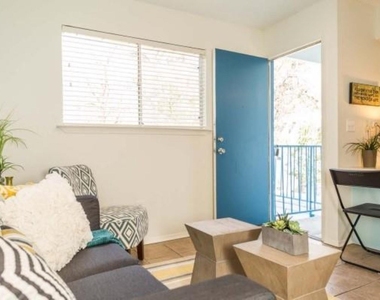 3405 Helms St - Photo Thumbnail 2