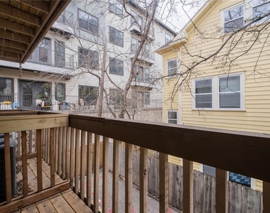 2210 Pearl St - Photo Thumbnail 12