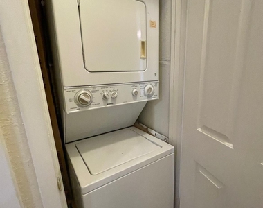 715 W 22 1/2 St - Photo Thumbnail 11