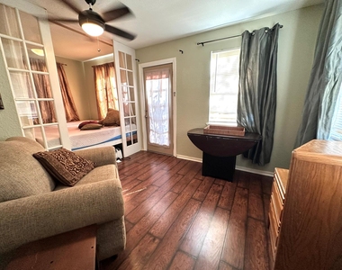 103 Yucca Dr - Photo Thumbnail 6