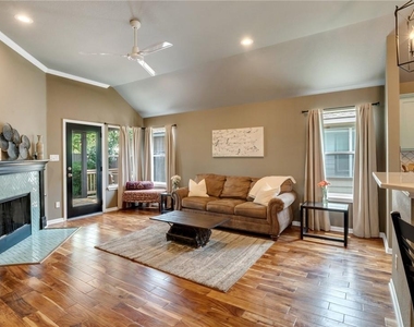 403 Rosedale Blvd - Photo Thumbnail 3