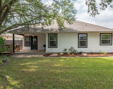 403 Rosedale Blvd - Photo Thumbnail 29