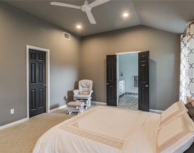 403 Rosedale Blvd - Photo Thumbnail 17