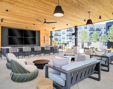 1100 Industrial Boulevard - Photo Thumbnail 10