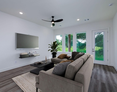 68 Fairway Drive - Photo Thumbnail 10