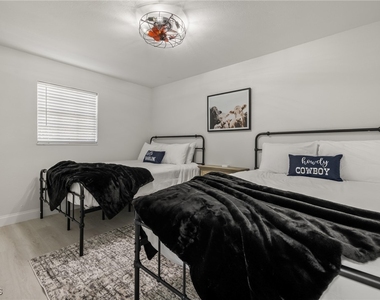 17780-800 Caloosa Road - Photo Thumbnail 36