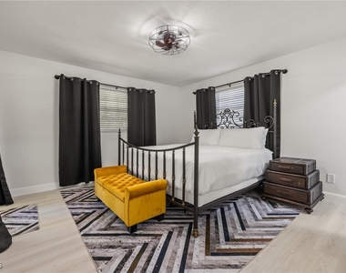 17780-800 Caloosa Road - Photo Thumbnail 29