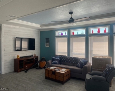 2951 York Road - Photo Thumbnail 9