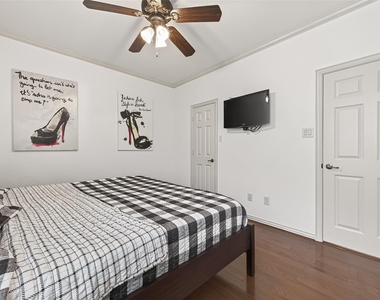 7211 Spring Meadow Lane - Photo Thumbnail 33