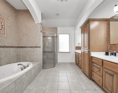 7211 Spring Meadow Lane - Photo Thumbnail 25