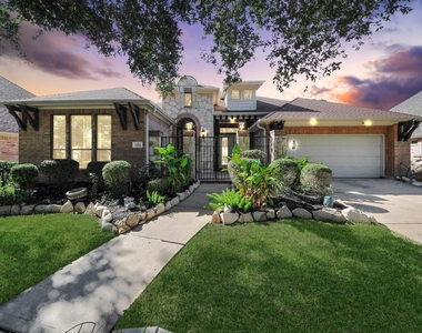 7211 Spring Meadow Lane - Photo Thumbnail 2