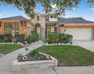 7211 Spring Meadow Lane - Photo Thumbnail 1