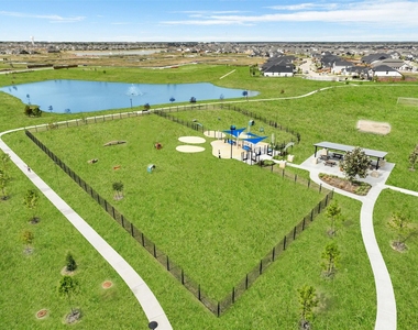 153 Aurora Springs Drive - Photo Thumbnail 43