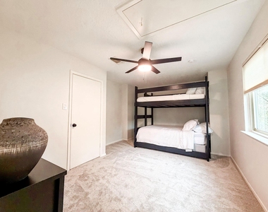 29 Pinewood Forest Court - Photo Thumbnail 28