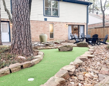 29 Pinewood Forest Court - Photo Thumbnail 17