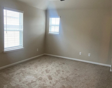 18614 Cooper Ravine Way - Photo Thumbnail 1