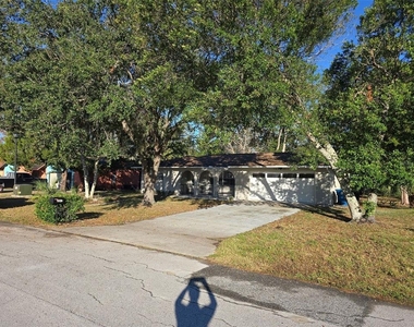 7251 Mcginnes Court - Photo Thumbnail 2