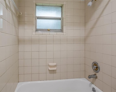821 Pennsylvania Avenue - Photo Thumbnail 21