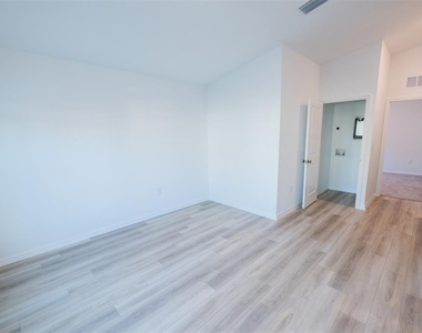 4124 River Beacon Boulevard - Photo Thumbnail 46