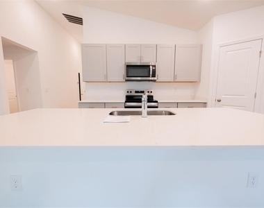 4124 River Beacon Boulevard - Photo Thumbnail 13