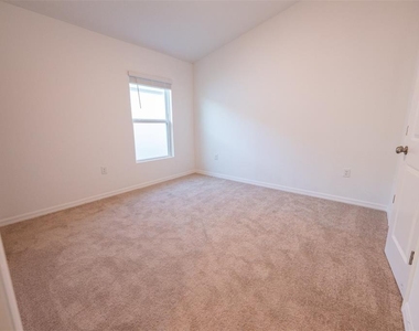 4124 River Beacon Boulevard - Photo Thumbnail 4
