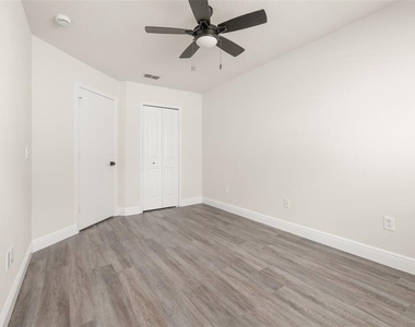 142 Mango Drive - Photo Thumbnail 21