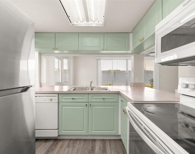 142 Mango Drive - Photo Thumbnail 7