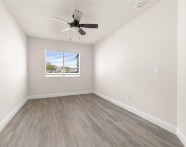 142 Mango Drive - Photo Thumbnail 20