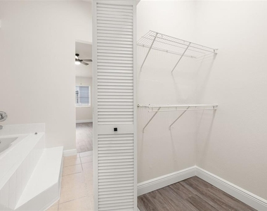 142 Mango Drive - Photo Thumbnail 29