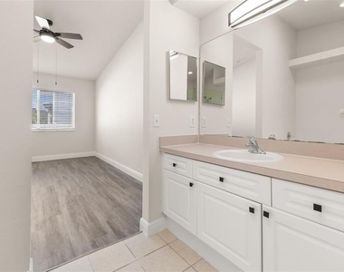 142 Mango Drive - Photo Thumbnail 27