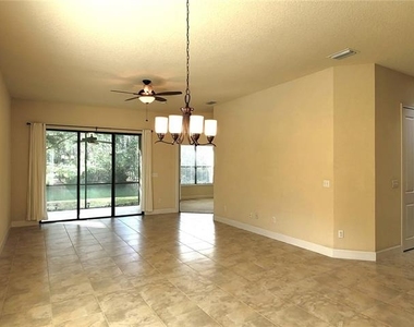 1028 Kilkenny Lane - Photo Thumbnail 7