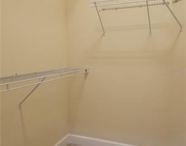 1028 Kilkenny Lane - Photo Thumbnail 19