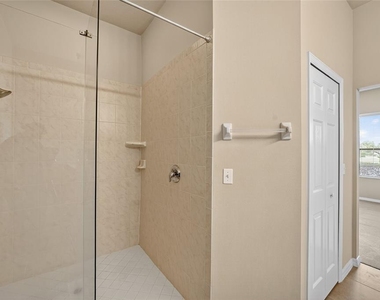 1312 Hansberry Lane - Photo Thumbnail 23