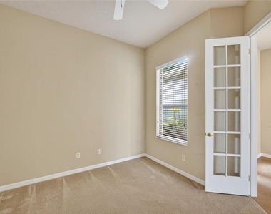 1312 Hansberry Lane - Photo Thumbnail 18