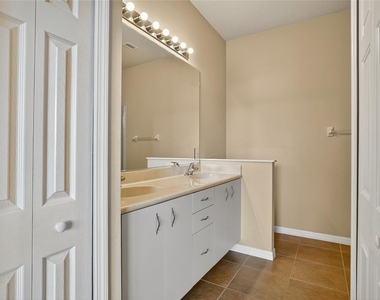 1312 Hansberry Lane - Photo Thumbnail 21