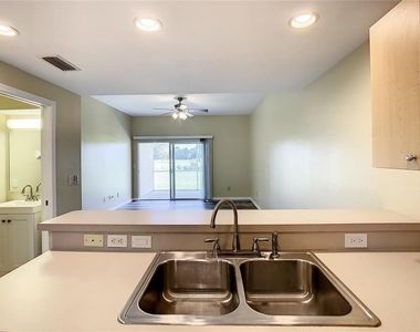 1196 Rio De Janeiro Avenue - Photo Thumbnail 7