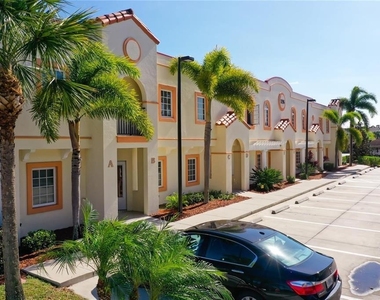 1196 Rio De Janeiro Avenue - Photo Thumbnail 2