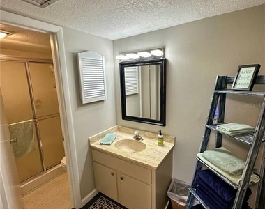 6116 43rd Street W - Photo Thumbnail 11