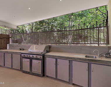 1104 Madeline Drive - Photo Thumbnail 44