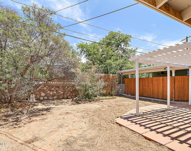1104 Madeline Drive - Photo Thumbnail 35
