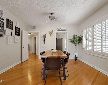 1104 Madeline Drive - Photo Thumbnail 11