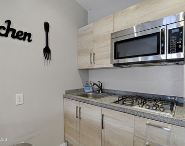 1104 Madeline Drive - Photo Thumbnail 43