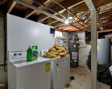 1104 Madeline Drive - Photo Thumbnail 32