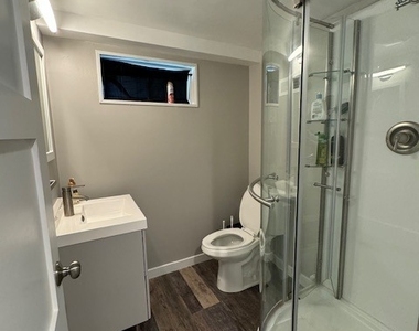 72 Ocean View Street - Photo Thumbnail 11