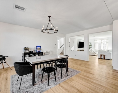 6328 Rock Stream Lane - Photo Thumbnail 13