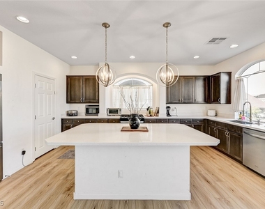6328 Rock Stream Lane - Photo Thumbnail 14