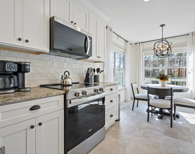 17 Northridge Drive - Photo Thumbnail 10