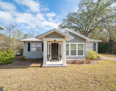 161 Calhoun Road - Photo Thumbnail 5