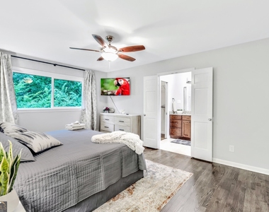 1897 Mount Vernon Road - Photo Thumbnail 21