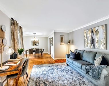 801 Mockingbird Lane - Photo Thumbnail 2